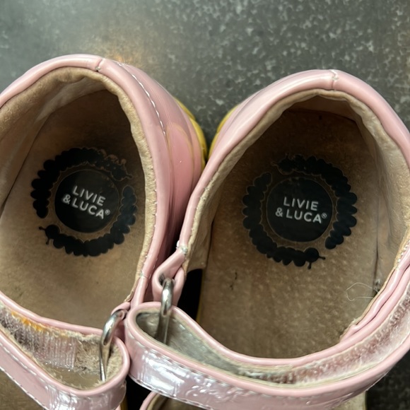 Livie & Luca - Sz. 10 - Light Pink Petal Shoes - Picture 4 of 8